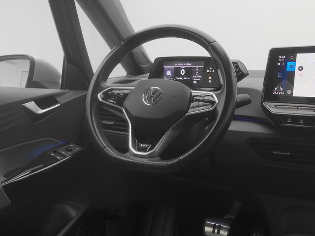 Volkswagen ID.3 First 58 kWh | ADAPTIVE | STOEL- EN STUURVERW.