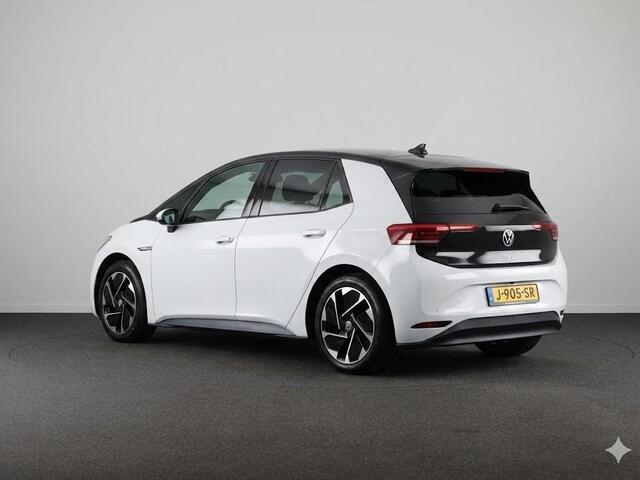 Volkswagen ID.3 First 58 kWh 204PK | Navigatie | Parkeersensoren | Stoelverwarming |