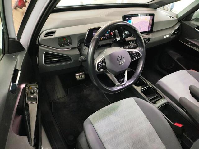 Volkswagen ID.3 First 58 kWh 204PK | Navigatie | Parkeersensoren | Stoelverwarming |