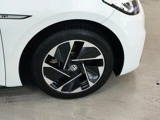 Volkswagen ID.3 First 58 kWh 204PK | Navigatie | Parkeersensoren | Stoelverwarming |