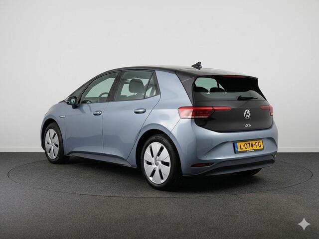 Volkswagen ID.3 Life 58 kWh 204 PK | Navigatie | Parkeersensoren | stoelverwarming |