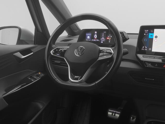 Volkswagen ID.3 First 58 kWh | ADAPTIVE | STOEL- EN STUURVERW.