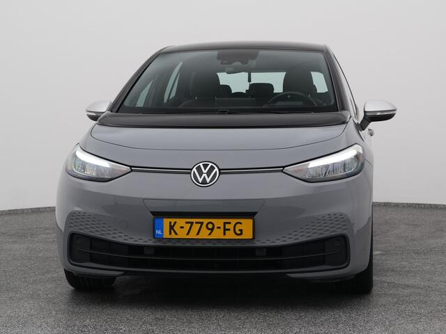 Volkswagen ID.3 First 58 kWh | CAMERA | ADAPTIVE | STOEL- EN STUURVERW.
