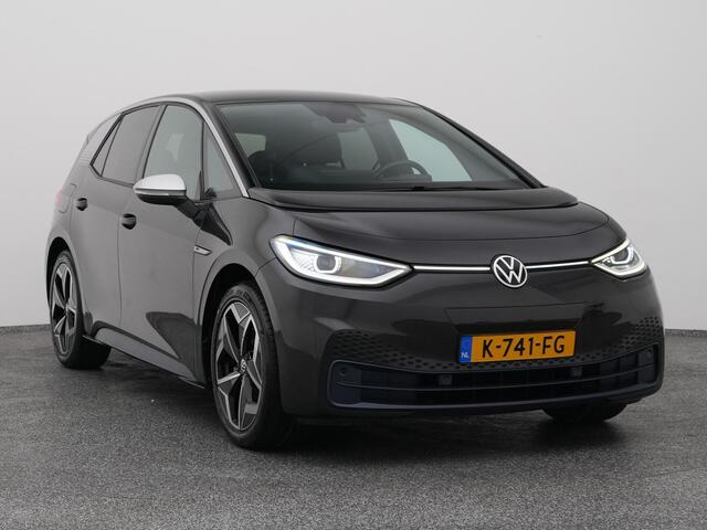 Volkswagen ID.3 First Plus 58 kWh | CAMERA | ADAPTIVE | STOEL- EN STUURVERW. | TREKHAAK