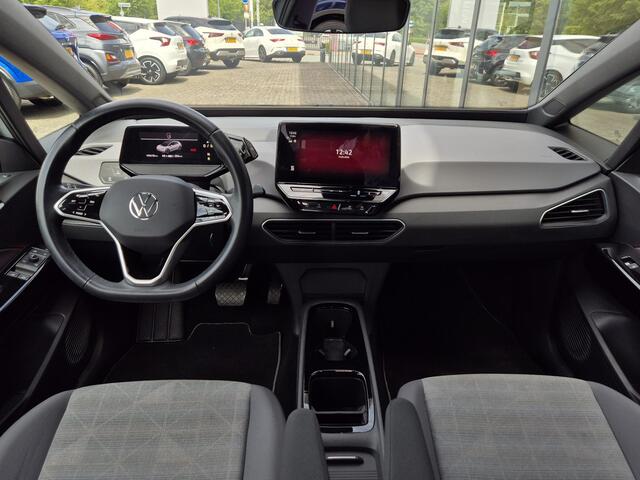 Volkswagen ID.3 Pro 58 kWh | SOH 94%| Stoelverwarming | Parkeersensoren | Trekhaak |