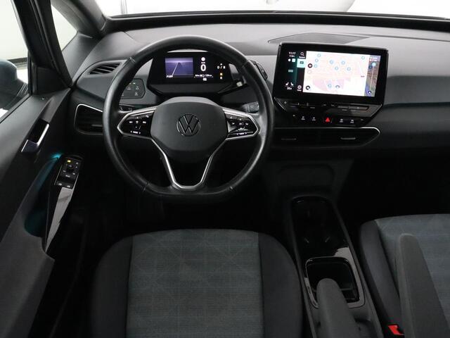 Volkswagen ID.3 Life 58 kWh | SOH 88,8% | Stoel & stuurverwarming | Carplay | Adaptive cruise | Navigatie | Full LED | Parkeerhulp | DAB | Climate control