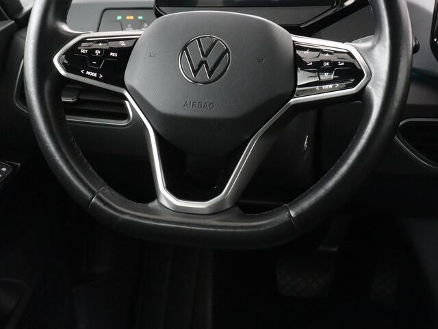 Volkswagen ID.3 Life 58 kWh | SOH 88,8% | Stoel & stuurverwarming | Carplay | Adaptive cruise | Navigatie | Full LED | Parkeerhulp | DAB | Climate control