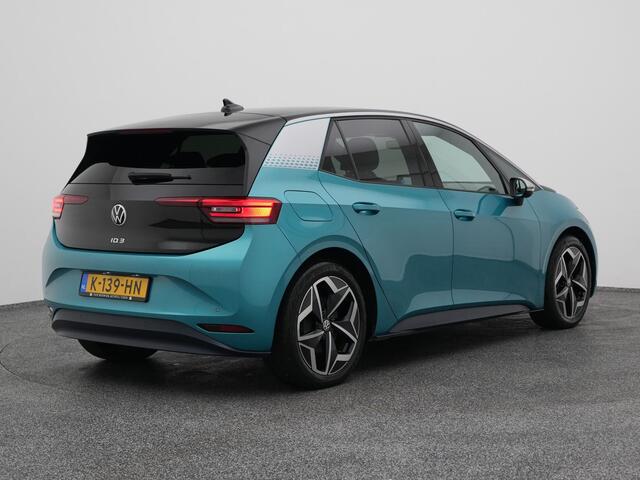 Volkswagen ID.3 First Plus 58 kWh | CAMERA | ADAPTIVE | STOEL- EN STUURVERW.