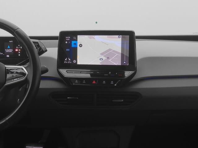 Volkswagen ID.3 First Plus 58 kWh | CAMERA | ADAPTIVE | STOEL- EN STUURVERW.
