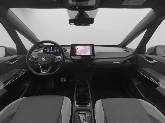 Volkswagen ID.3 First Plus 58 kWh | CAMERA | ADAPTIVE | STOEL- EN STUURVERW.