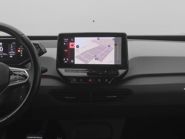 Volkswagen ID.3 First Plus 58 kWh | CAMERA | ADAPTIVE | STOEL- EN STUURVERW.