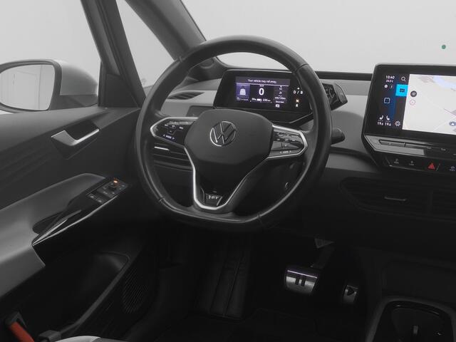 Volkswagen ID.3 First Plus 58 kWh | CAMERA | ADAPTIVE | STOEL- EN STUURVERW.