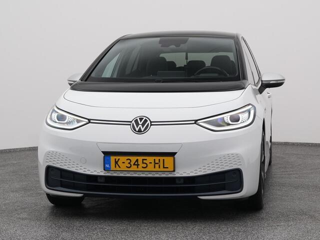 Volkswagen ID.3 First Plus 58 kWh | CAMERA | ADAPTIVE | STOEL- EN STUURVERW.