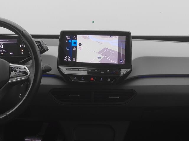 Volkswagen ID.3 First Plus 58 kWh | CAMERA | ADAPTIVE | STOEL- EN STUURVERW.