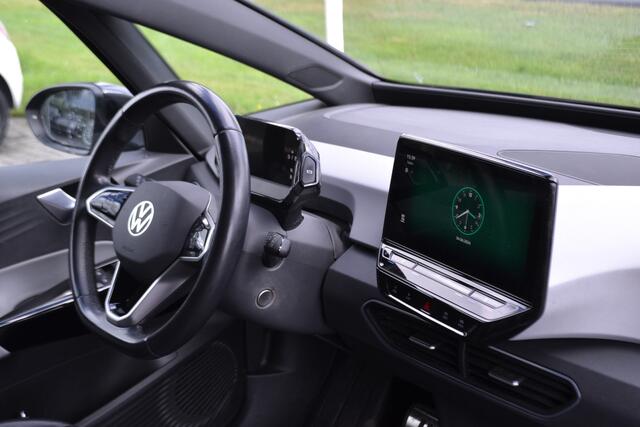 Volkswagen ID.3 Pro S 77 kWh Leer | Stoelverw. | Achteruitrijcamera | Dodehoek detectie | file assistent | keyless entry | Rondomzicht camera Matrix Koplampen