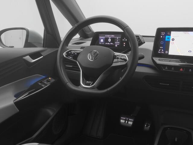 Volkswagen ID.3 First Plus 58 kWh | CAMERA | ADAPTIVE | STOEL- EN STUURVERW.