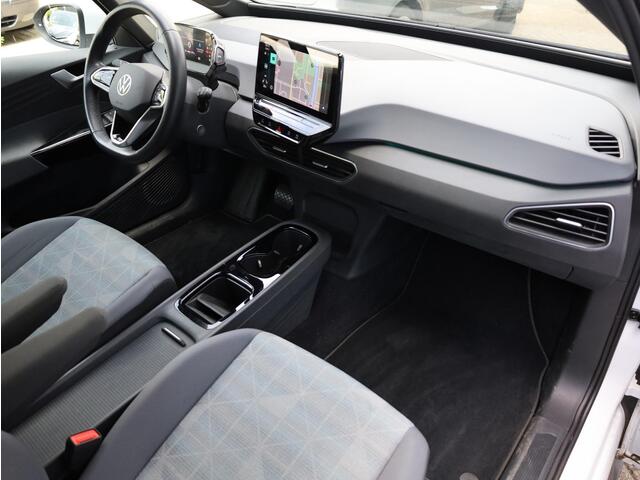 Volkswagen ID.3 Pure Panoramadak | Achteruitrijcamera | Keyless Go & Entry | IQ Light Matrix LED | Stoel&Stuurverwarming | 19"Inch |