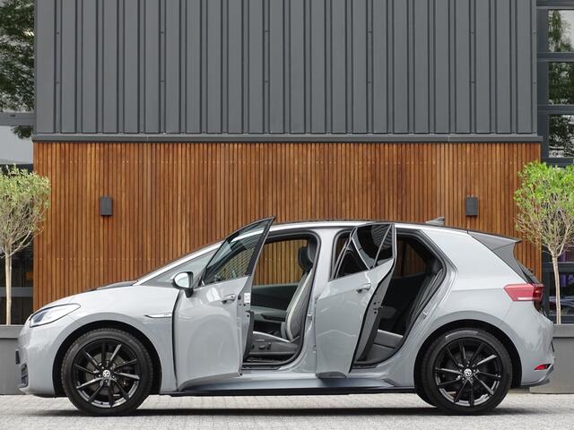 Volkswagen ID.3 First Plus 58 kWh / Massage / IQ-Light / *NAP*