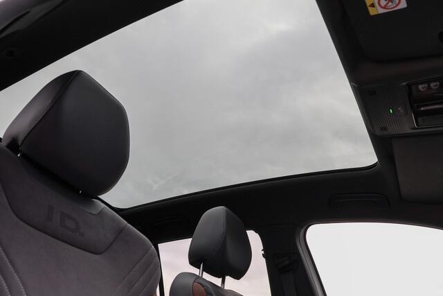 Volkswagen ID.4 First Max 77 kWh ? Pano ? 360 Cam ? ACC