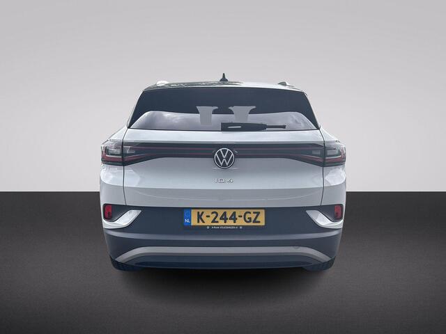 Volkswagen ID.4 First 77 kWh 204 pk | SOH 93% | Navigatie | Parkeersensoren | Achteruitrijcamera | Adaptieve cruise control | LED koplampen | Stoelverwarming |