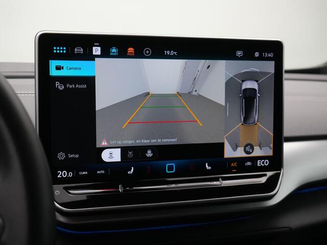 Volkswagen ID.4 Pro Business 77 kWh 286 pk | IQ Light | Rondomzicht camera | Stuur-/stoelverwarming
