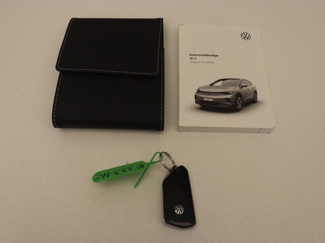 Volkswagen ID.4 First 77 kWh | Trekhaak | Automaat | Sfeerverlichting | Camera | Navigatie | Stoelverwarming | Carplay | LMV 20 inch | LED | Cruise Control | Getint glas | Climate controle