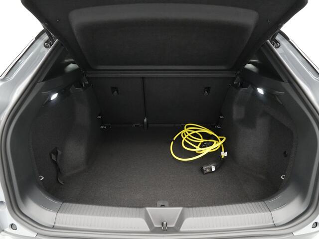 Volkswagen ID.4 Pure 52 kWh Navigatie Pdc Stoelverwarming Acc 260