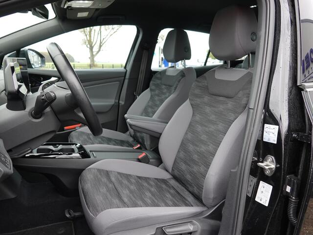 Volkswagen ID.4 Pro Business 77 kWh 286PK ELEK. TREKH. | CAMERA + PDC V+A | ACC | NAVI