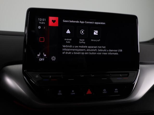 Volkswagen ID.4 Life 77 kWh 204 pk | Navigatie | Parkeersensoren | Adaptieve cruise control | LED koplampen | Stoelverwarming |