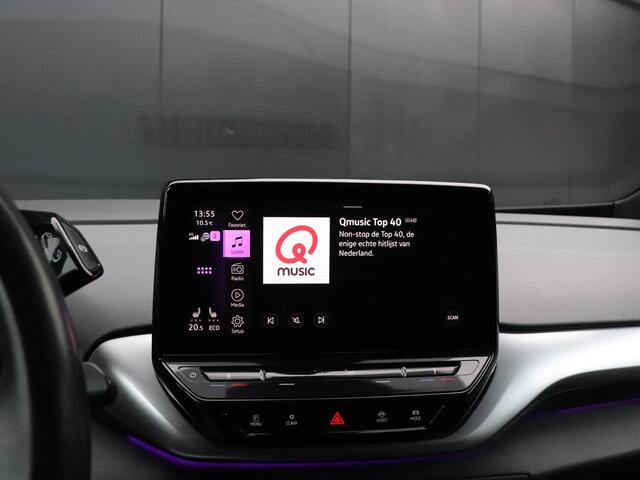 Volkswagen ID.4 First 77 kWh | CAMERA | SOH 89,6% | TREKHAAK | CRUISE | NAVI | APPLE CARPLAY | STOEL/STUURVERW. |