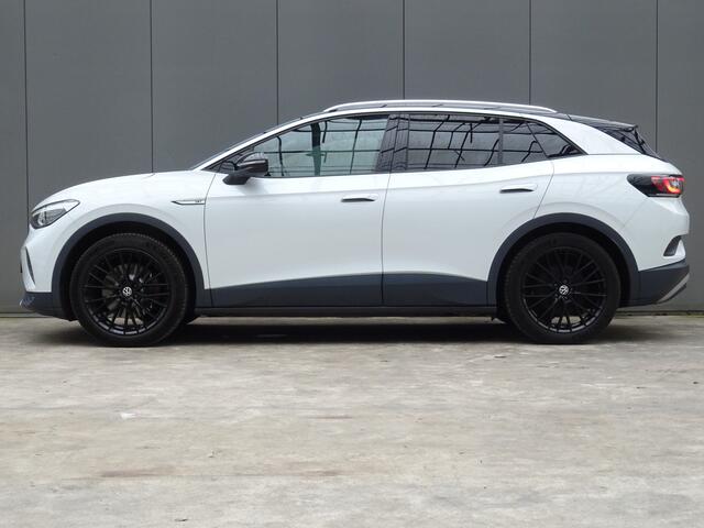 Volkswagen ID.4 First 77 kWh * DEALER ONDERH. * CARPLAY !!