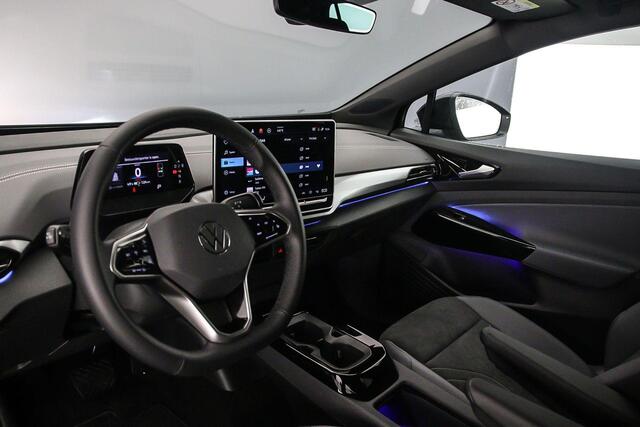 Volkswagen ID.4 Limited Edition 170pk Automaat Adaptive cruise control, Achteruitrijcamera, Navigatie, Stoelverwarming, Parkeersensoren, Stuurwiel verwarmd, App connect, LED koplampen