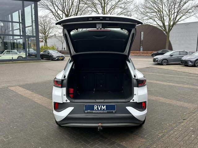 Volkswagen ID.4 GTX Advantage 4Motion 77 kWh 300PK | SOH 90% | WARMTEPOMP | 20 INCH | TREKHAK ELEKTRISCH UITKLAPBAAR | ACC CRUISE CONTROLE | STOEL + STUURWIELVERWARMING | MATRIX-LED-KOPLAMP (IQ.LIGHT) | RIJKLAAR GELEVERD MET 12 MND BOVAG GARANTIE