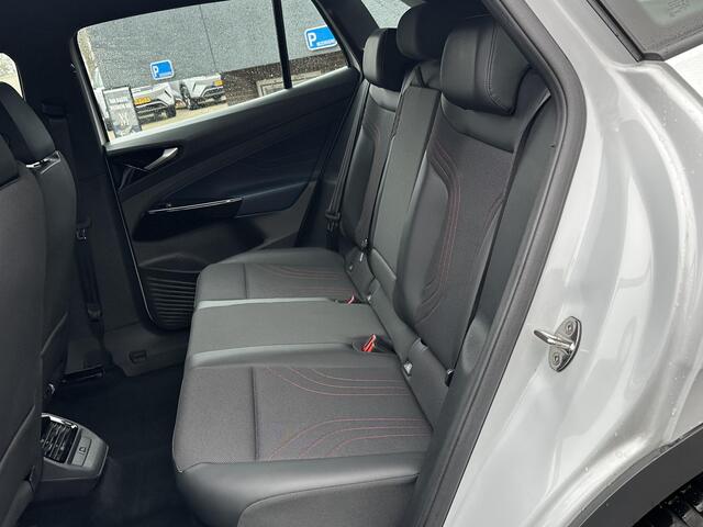 Volkswagen ID.4 GTX Advantage 4Motion 77 kWh 300PK | SOH 90% | WARMTEPOMP | 20 INCH | TREKHAK ELEKTRISCH UITKLAPBAAR | ACC CRUISE CONTROLE | STOEL + STUURWIELVERWARMING | MATRIX-LED-KOPLAMP (IQ.LIGHT) | RIJKLAAR GELEVERD MET 12 MND BOVAG GARANTIE
