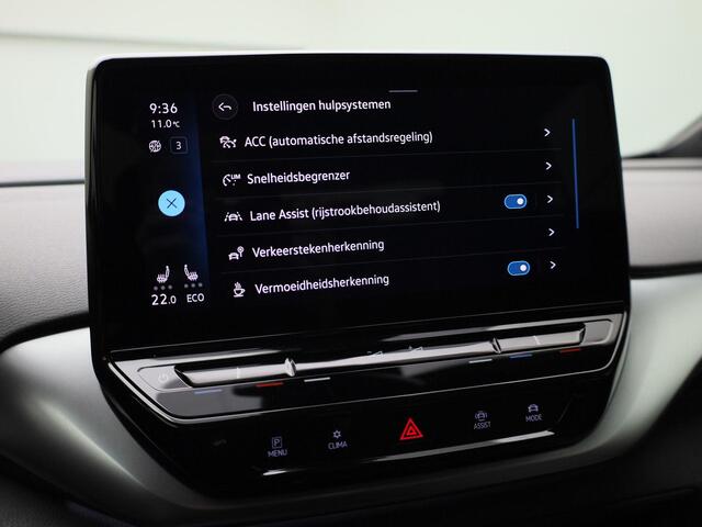 Volkswagen ID.4 First 77 kWh 204PK Navigatie · Apple Carplay/Android Auto · Camera + Parkeersensoren