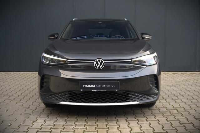 Volkswagen ID.4 First 77 kWh | Stoelverwarming | Stuurverwarming | Trekhaak | Adaptive Cruise Control | Navigatie | Apple Carplay | Keyless | Camera | Parkersensoren |