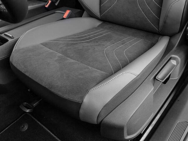 Volkswagen ID.4 Pro Limited Edition 77 kWh accu 286 PK Trekhaak, elektrisch uitklapbaar · Achteruitrijcamera · Draadloze telefoonlader · Sfeerverlichting ·