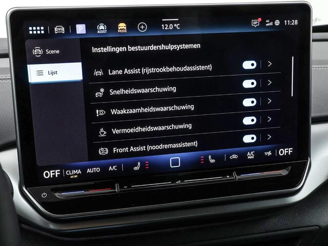 Volkswagen ID.4 Pro Limited Edition 77 kWh accu 286 PK · Trekhaak, elektrisch uitklapbaar · Achteruitrijcamera · Draadloze telefoonlader · Sfeerverlichting ·