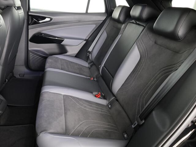 Volkswagen ID.4 Pro Limited Edition 77 kWh accu 286 PK | 19" LM | Black Edition | Stoel & Stuurverwarming |