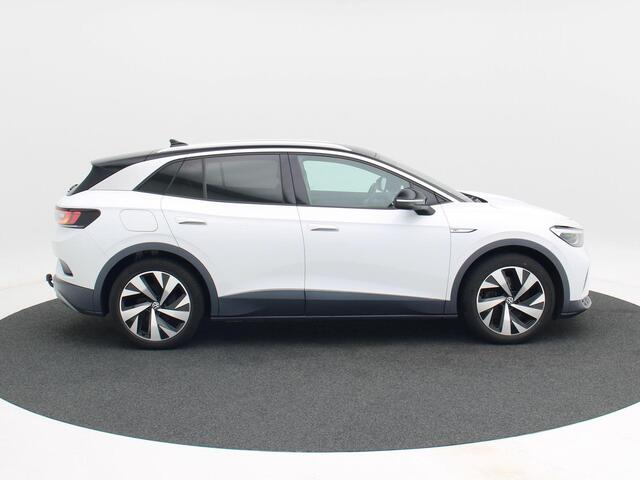 Volkswagen ID.4 First 77 kWh 204 Pk Automaat | Stoelverwarming | Trekhaak | Camera | Adaptive Cruise | Climatronic | CarPlay | 20 Inch | 94.947 Km !!