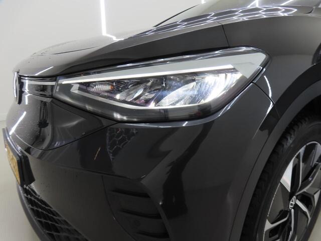 Volkswagen ID.4 Pro 77 kWh SOH 93% Airco ECC Navi Carplay PDC VA Stoel/Stuurwielverwarming Adaptive Cruise Control 19" LM Velgen