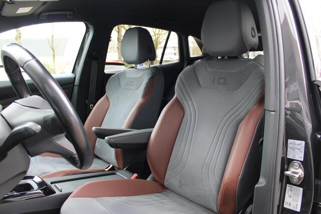Volkswagen ID.4 Life 77 kWh | Adaptieve Cruise | Stoel en Stuurverwarming | Apple Carplay |
