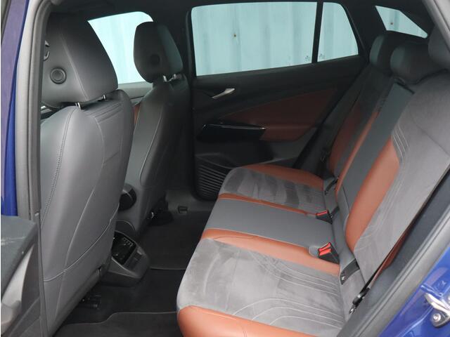 Volkswagen ID.4 First Pro Performance 77kWh 204pk | SOH 92% | NAVI | CAMERA | STOELVERW. |