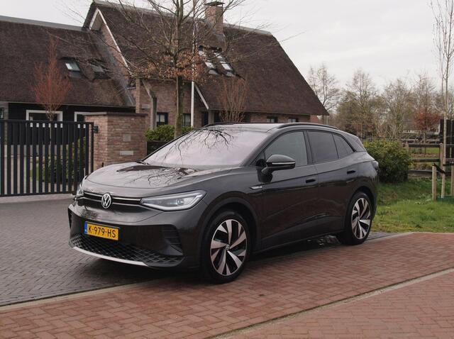 Volkswagen ID.4 First Max 77 kWh | SOH 91% | Panoramadak | Head-Up Display | Sfeerverlichting | 360 Camera |
