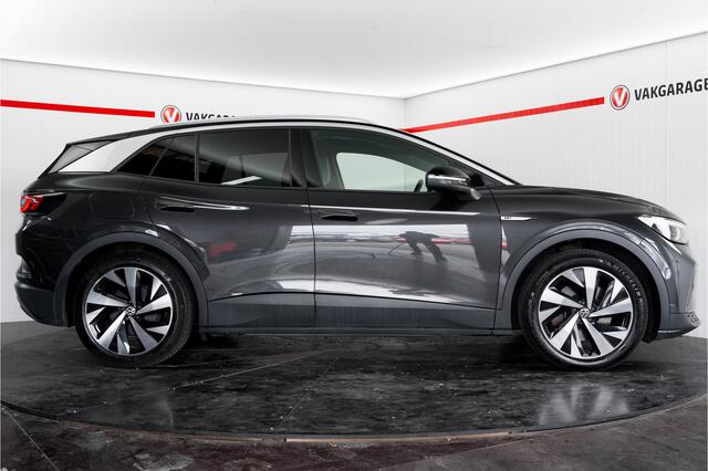 Volkswagen ID.4 First 77 kWh Trekhaak 93% SOH Camera Verwarmdevoorruit Apple carplay 7 x op voorraad