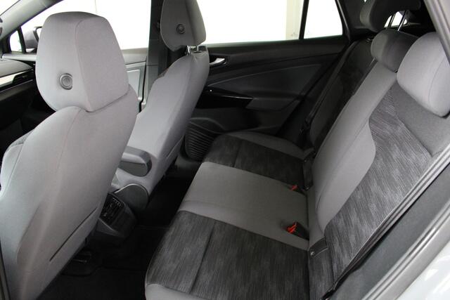 Volkswagen ID.4 Pro 77 kWh Climate Control | Stoel- en Stuurverwarming | Navigatie | 19" Velgen