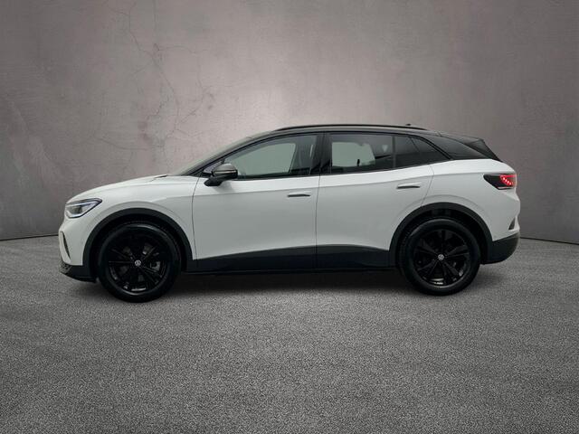 Volkswagen ID.4 Pro Limited Edition Plus 286pk Automaat Panoramadak, Adaptive cruise control, Navigatie, Stoelverwarming, Black style, Elektrische achterklep