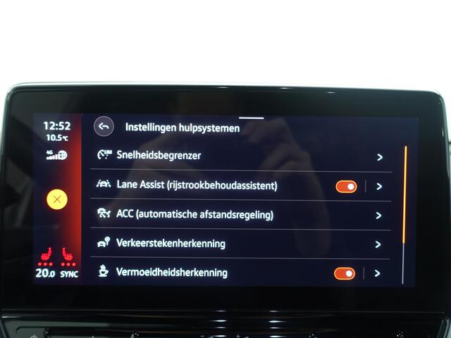 Volkswagen ID.4 Life 77 kWh SOH 92%, Xenon Led, ACC, Sfeerverlichting, Standkachel, Lane Assist