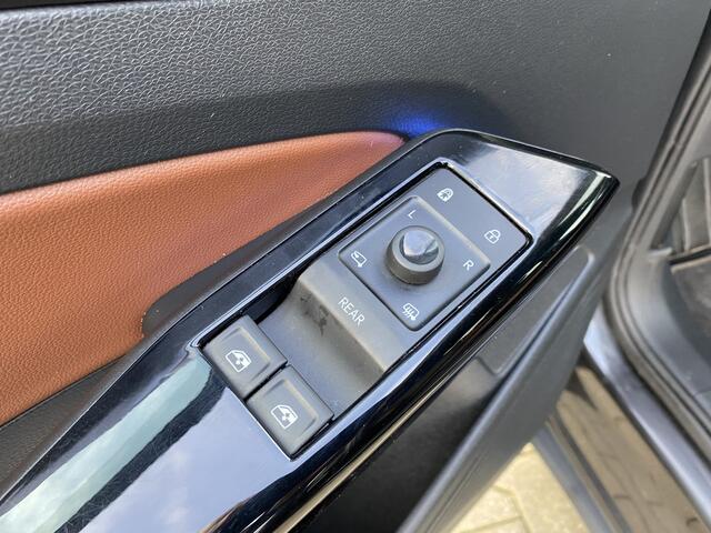 Volkswagen ID.4 First 77 kWh SOH 91% Camera, Stoelverwarming & Elektrische Trekhaak