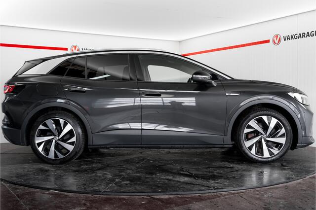 Volkswagen ID.4 First 77 kWh Trekhaak Verwarmde voorruit Camera